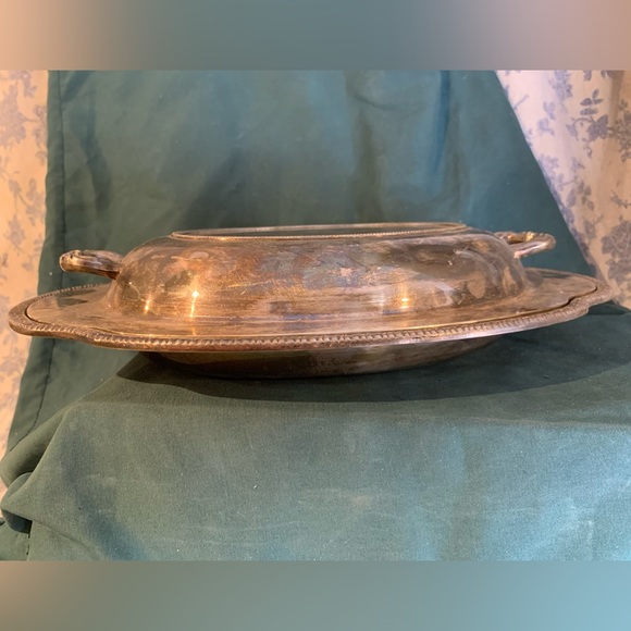 VTG Ornate Silver-plated 12" Covered Serving Dish - Picture 1 of 13